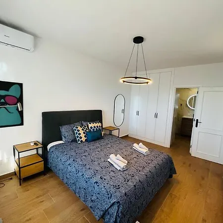 Ocean View Apartment *
